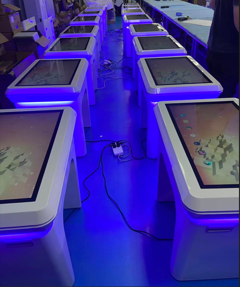 众裕桌面式查询一体机：重塑场景交互，赋能信息高效触达