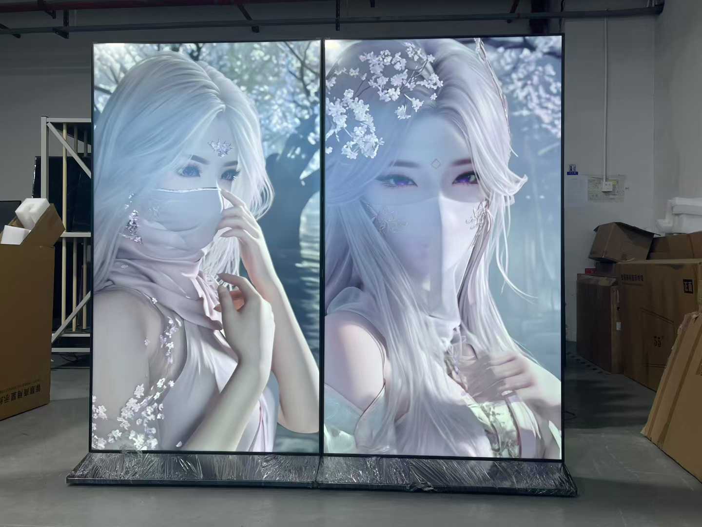 众裕品牌拼接广告机：打造极致视觉体验的利器